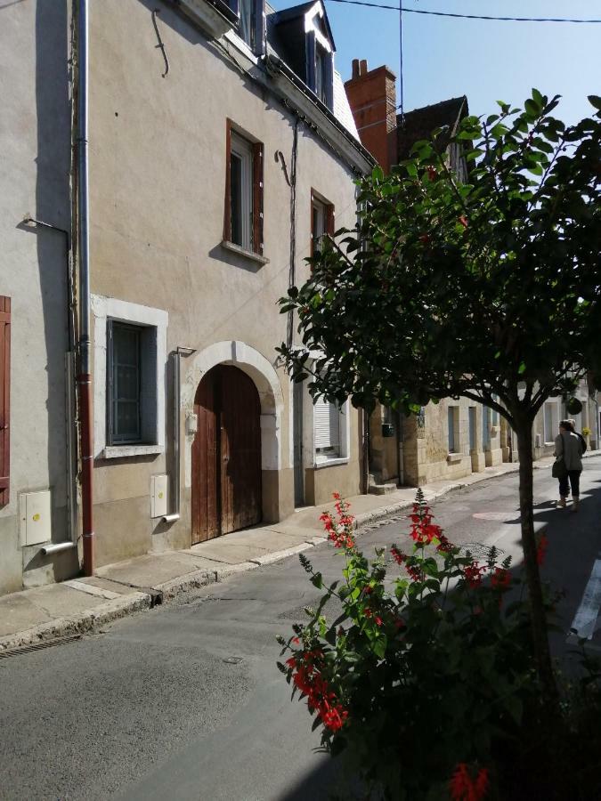 Appartement Le sourire de Mona Lisa à Amboise Extérieur photo